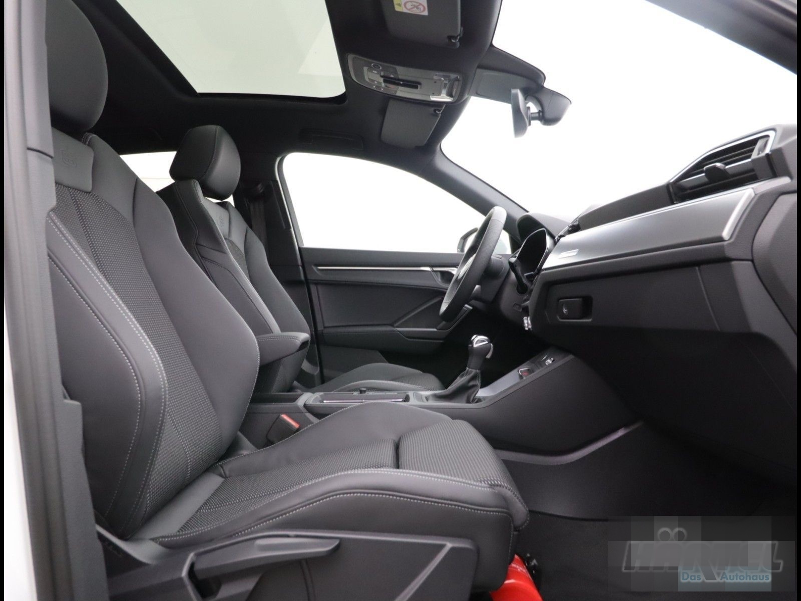 Audi Q3 SPORTBACK S-LINE 35 TDI S TRONIC (+EURO6) LED foto 6