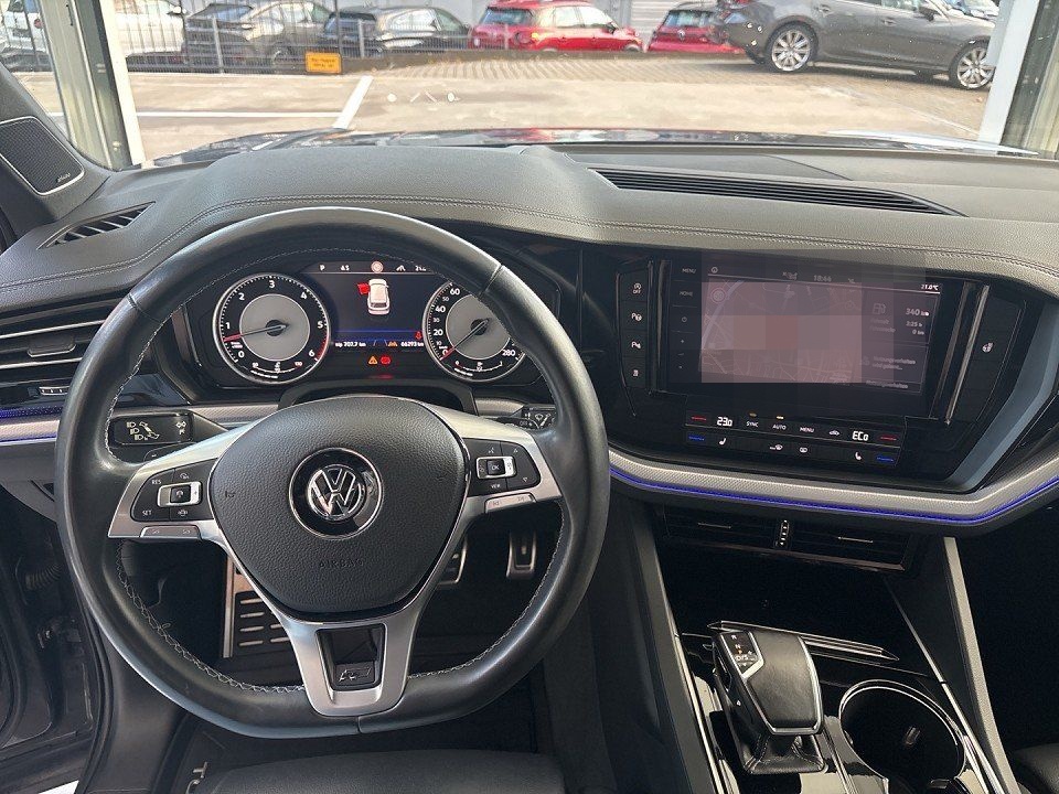 Volkswagen Touareg R-Line 3.0TDI*KEYLESS,DYNAUDIO,HEAD-UP,M foto 12
