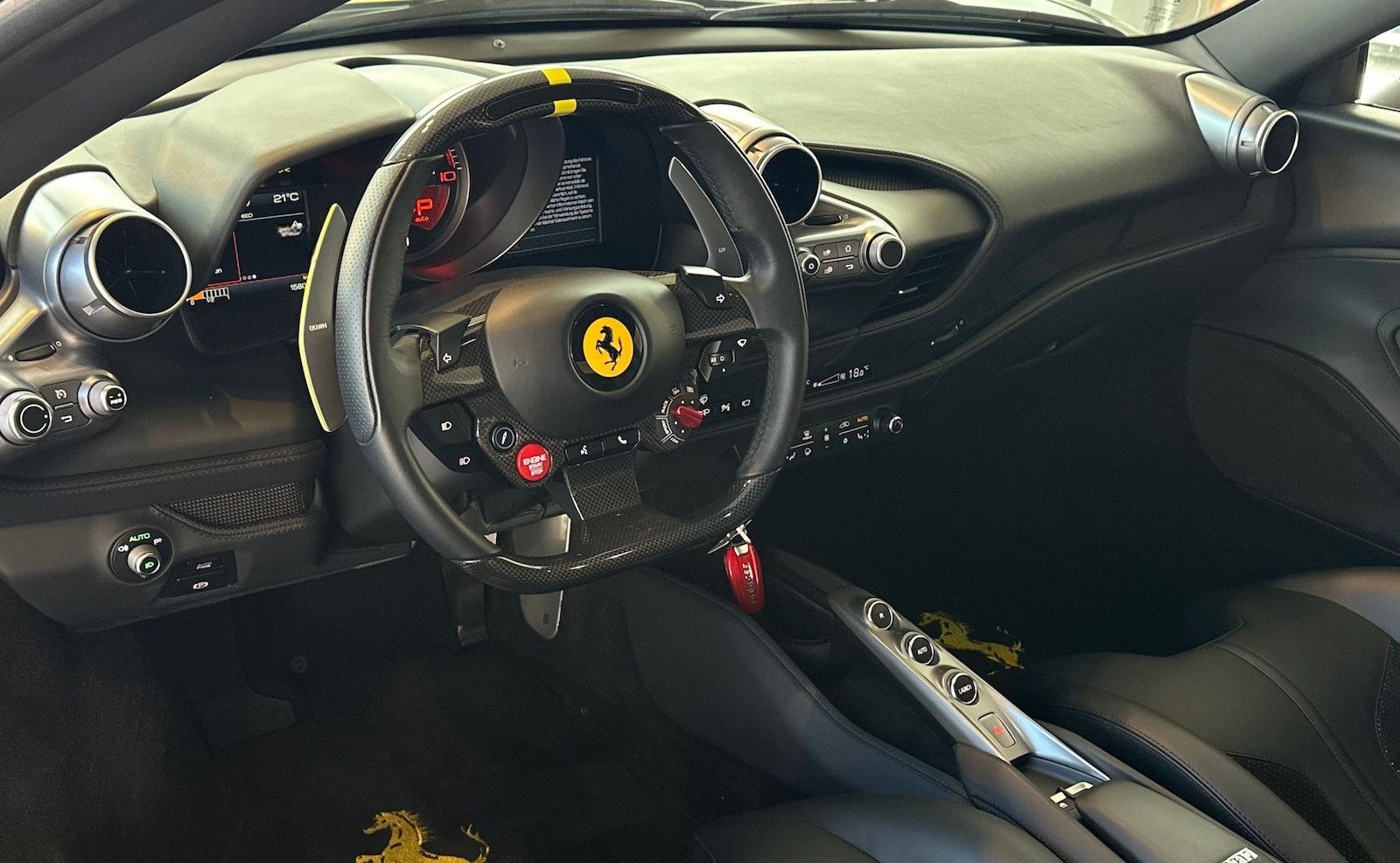 Ferrari F8 Tributo Racing|Lift|Carbon|Service neu|Garant foto 16