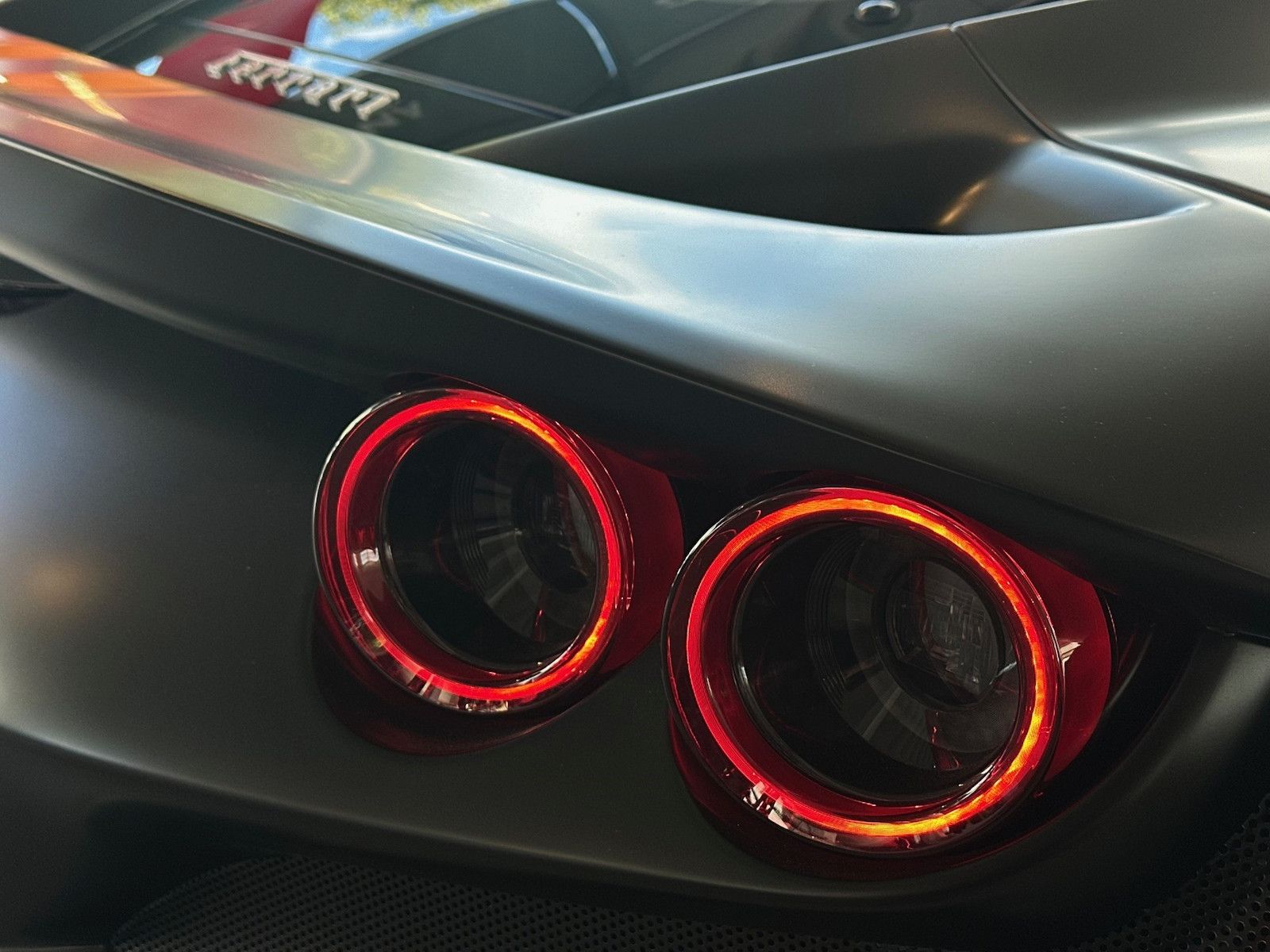 Ferrari F8 Tributo Racing|Lift|Carbon|Service neu|Garant foto 5