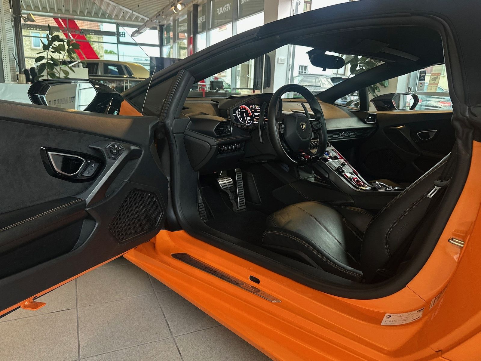 Lamborghini Huracán LP 610-4 Spyder |Kamera|Lift|Service-Neu foto 8