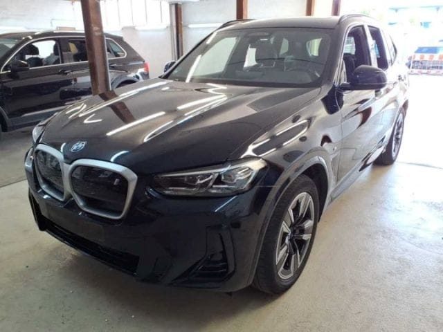 BMW iX3 SPORT-PAKET+LEDER+NAVI+LED+SHZ+DAB+PDC+CAM+B