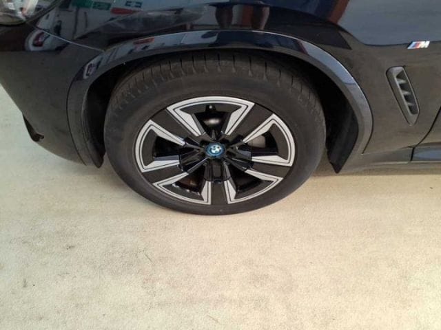 BMW iX3 SPORT-PAKET+LEDER+NAVI+LED+SHZ+DAB+PDC+CAM+B foto 5