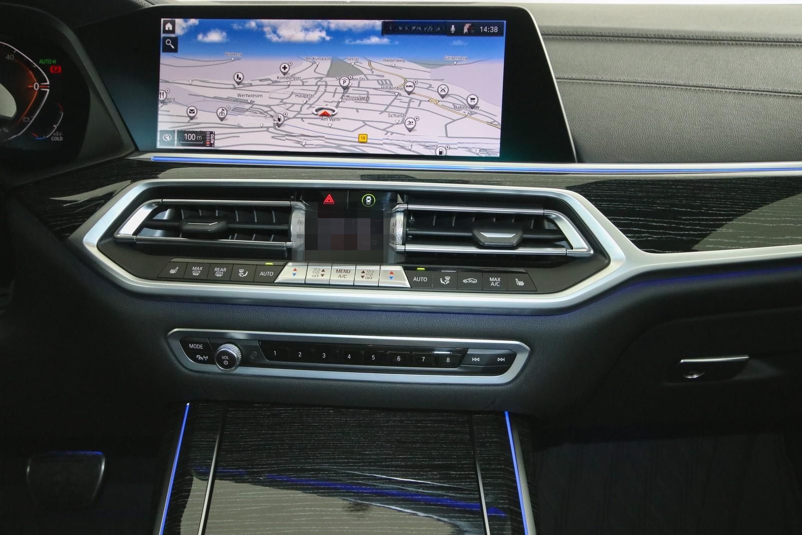 BMW X7 xDrive 40 d M Sport Sky Pano AHK Laser 360 foto 10