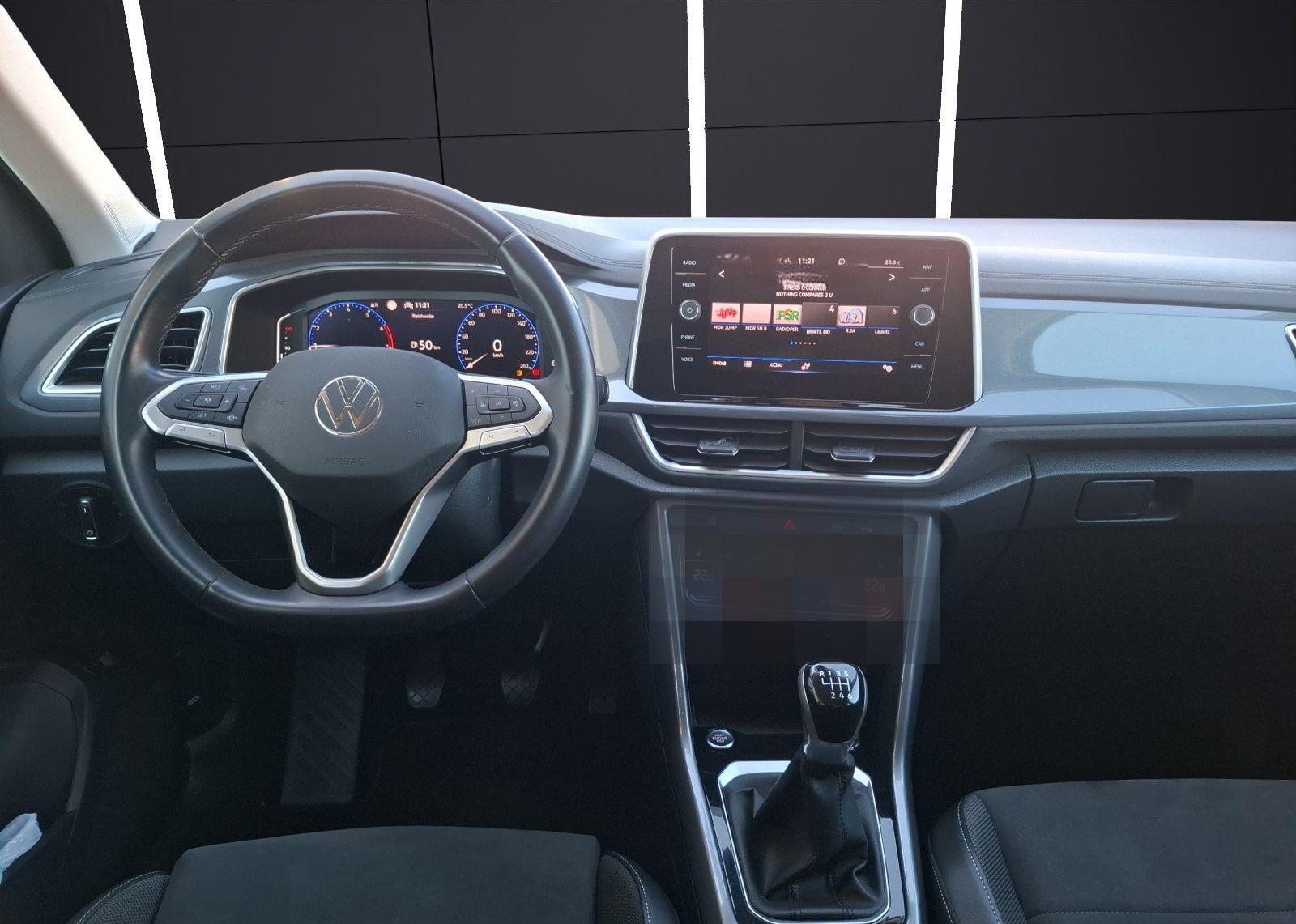 Volkswagen T-Roc TSI Style LED Navi AID ACC Park-Assist SH foto 14