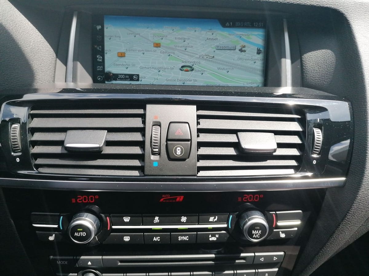 BMW X4 xDrive30d x-Line HUD AD Navi Leder Memory Sit foto 12