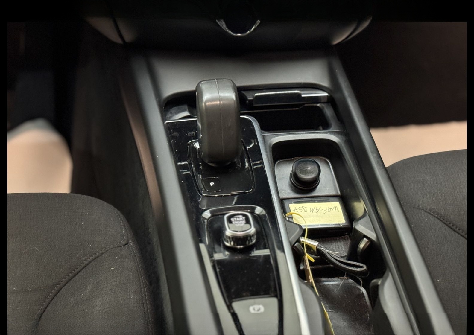 Volvo V60 Cross Country B4 Diesel AWD *AHK*KAM*UPE:56 foto 18