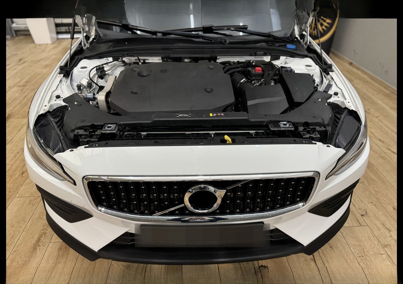 Volvo V60 Cross Country B4 Diesel AWD *AHK*KAM*UPE:56 foto 23