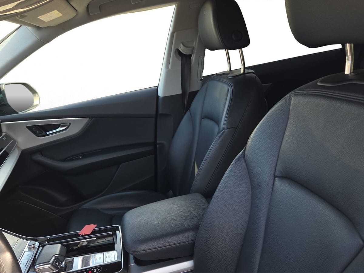 Audi Q8 SUV 55 TFSI QUATTRO TIPTRONIC KAMERA LED VIRT foto 11