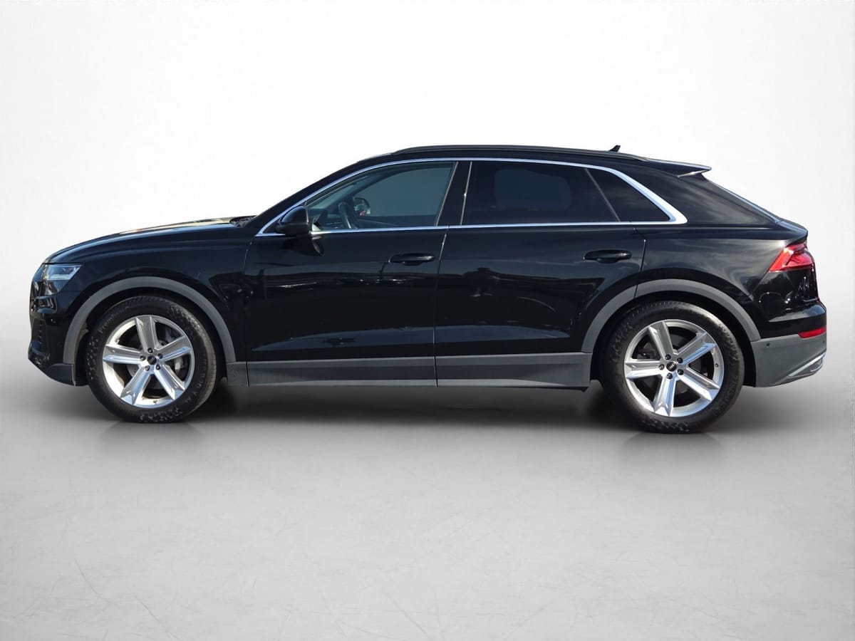 Audi Q8 SUV 55 TFSI QUATTRO TIPTRONIC KAMERA LED VIRT foto 4
