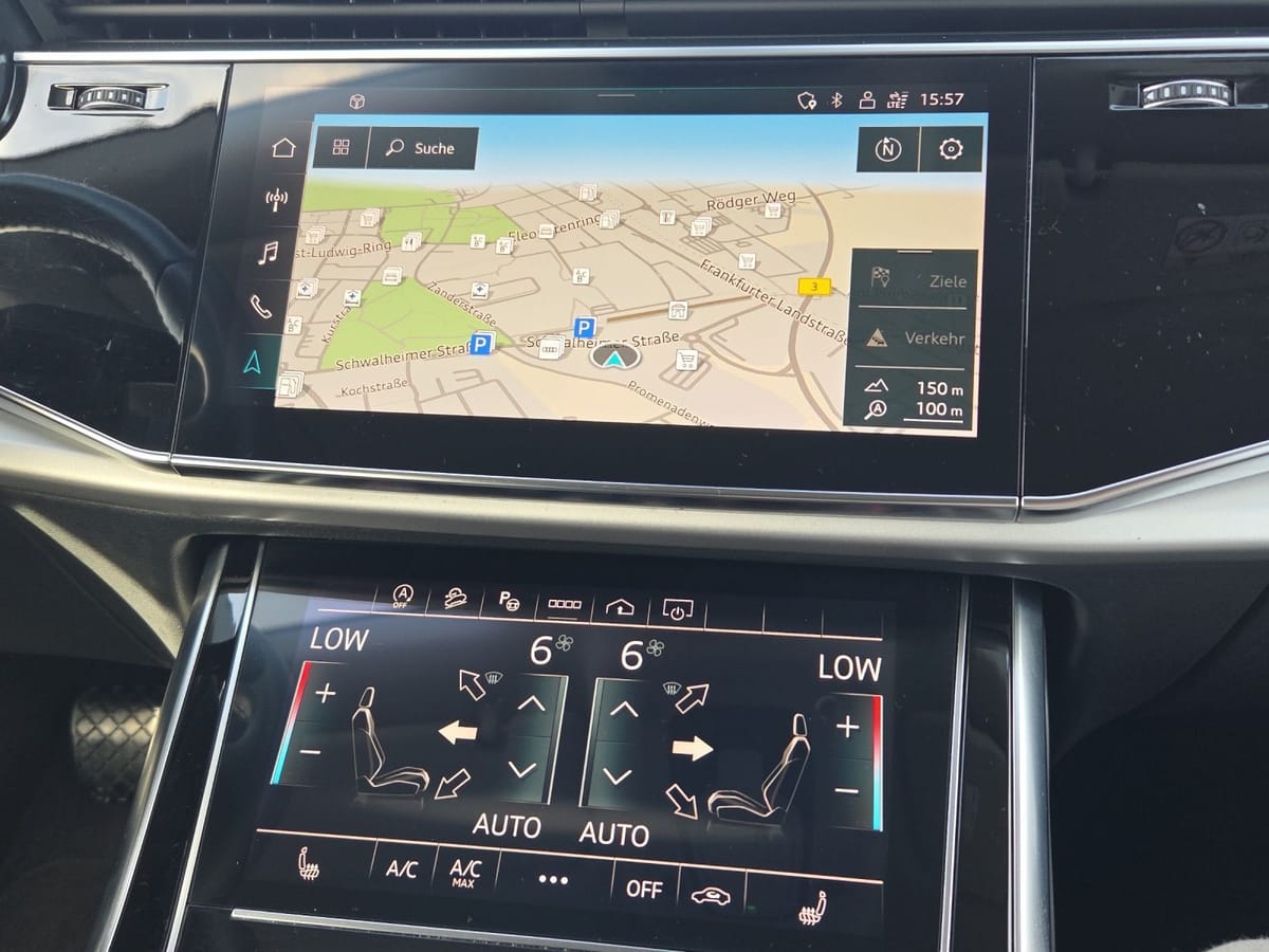 Audi Q8 SUV 55 TFSI QUATTRO TIPTRONIC KAMERA LED VIRT foto 7