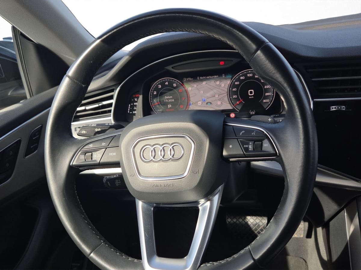 Audi Q8 SUV 55 TFSI QUATTRO TIPTRONIC KAMERA LED VIRT foto 9
