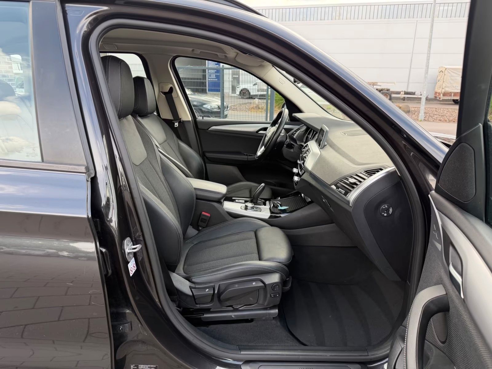 BMW X3 xDrive 20d xDrive Advantage*KAMERA*NAVI*AHK* foto 12