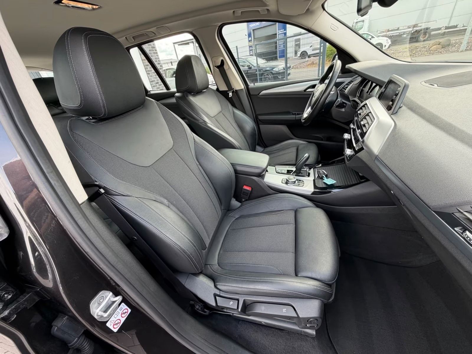 BMW X3 xDrive 20d xDrive Advantage*KAMERA*NAVI*AHK* foto 13