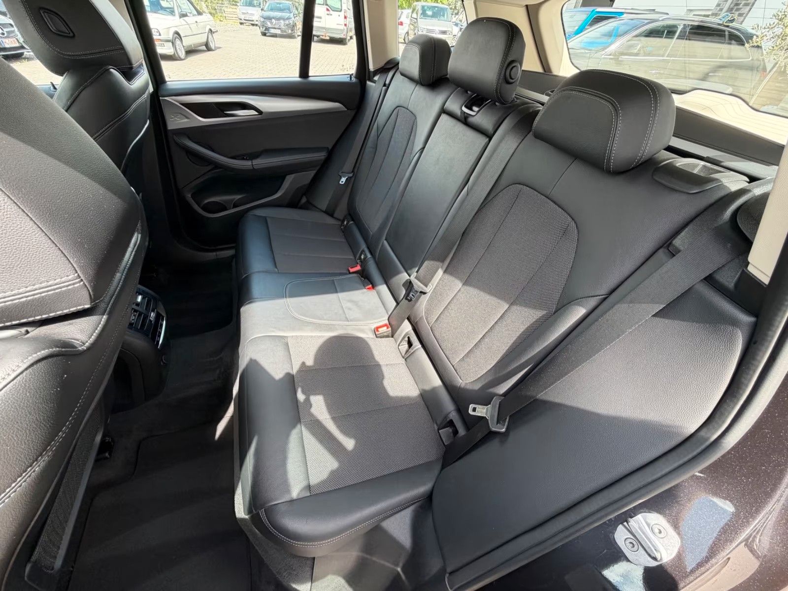 BMW X3 xDrive 20d xDrive Advantage*KAMERA*NAVI*AHK* foto 24