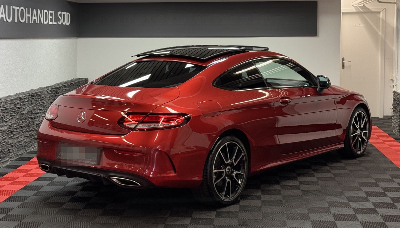 Mercedes-Benz C 300 AMG*S.ABGAS*PANORAMA*D.TACHO* foto 5