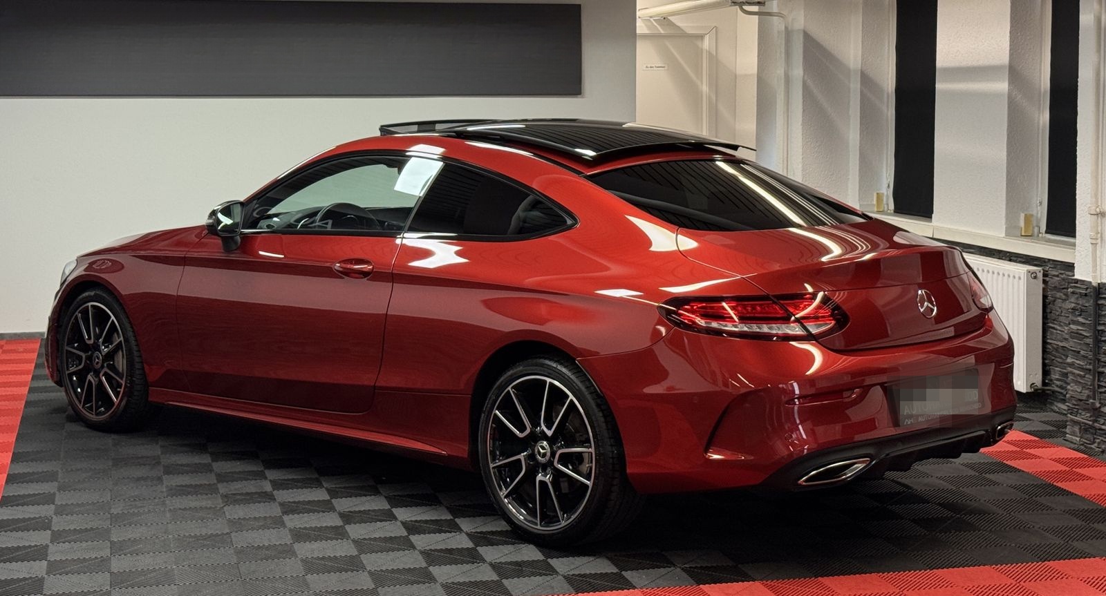 Mercedes-Benz C 300 AMG*S.ABGAS*PANORAMA*D.TACHO* foto 6