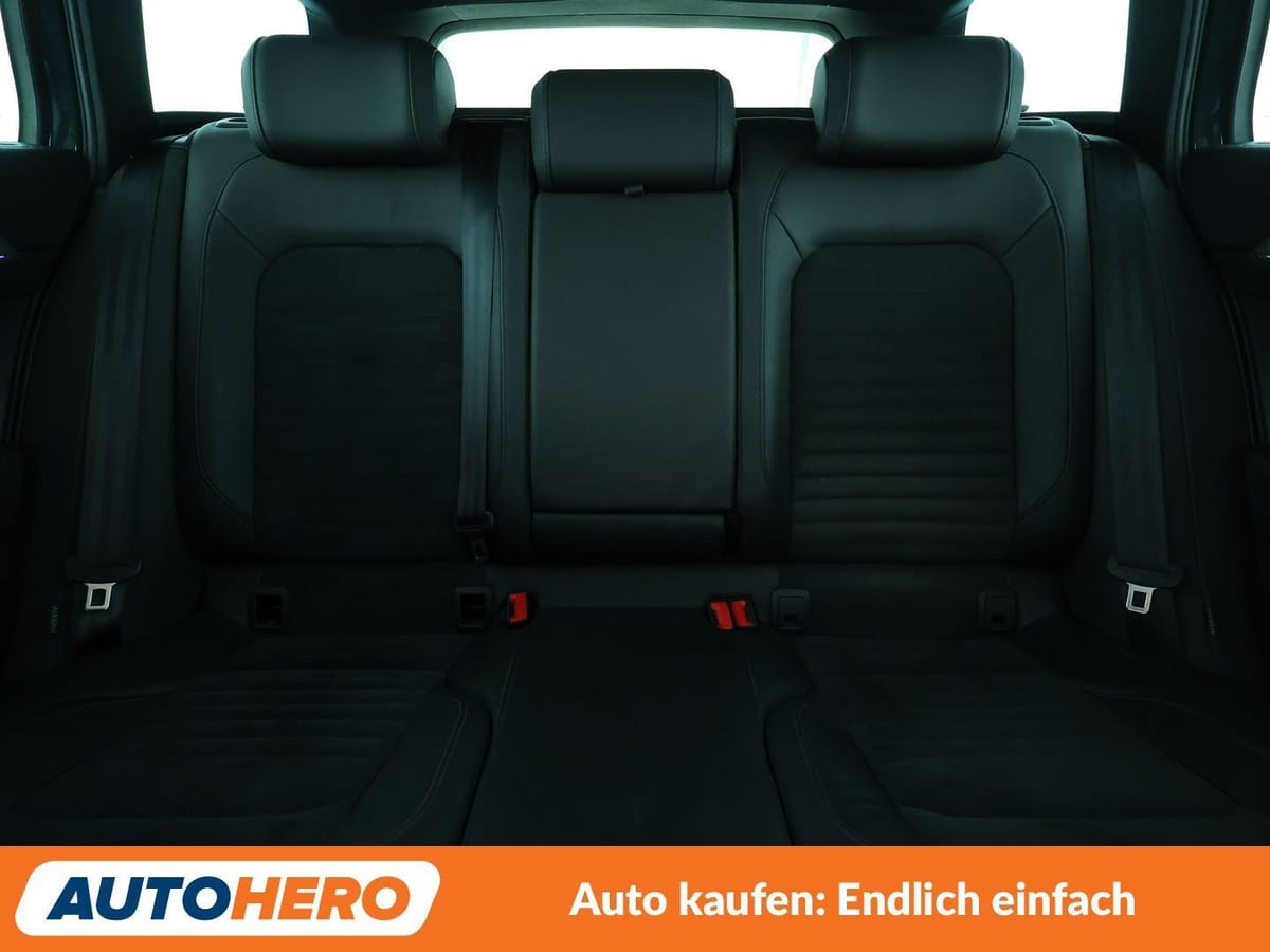 Volkswagen Passat 2.0 TDI Highline 4Motion BMT Aut. LED ACC foto 16