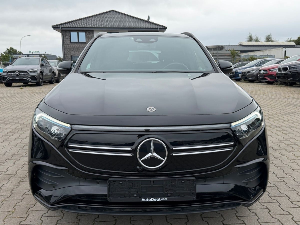 Mercedes-Benz EQA 350 AMG Line 4-Matic foto 2