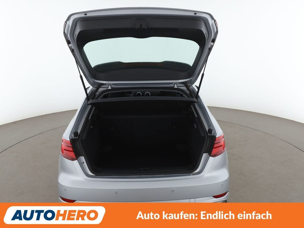 Audi A3 Sportback 40 TFSI quattro Sport Aut. S-LINE foto 17