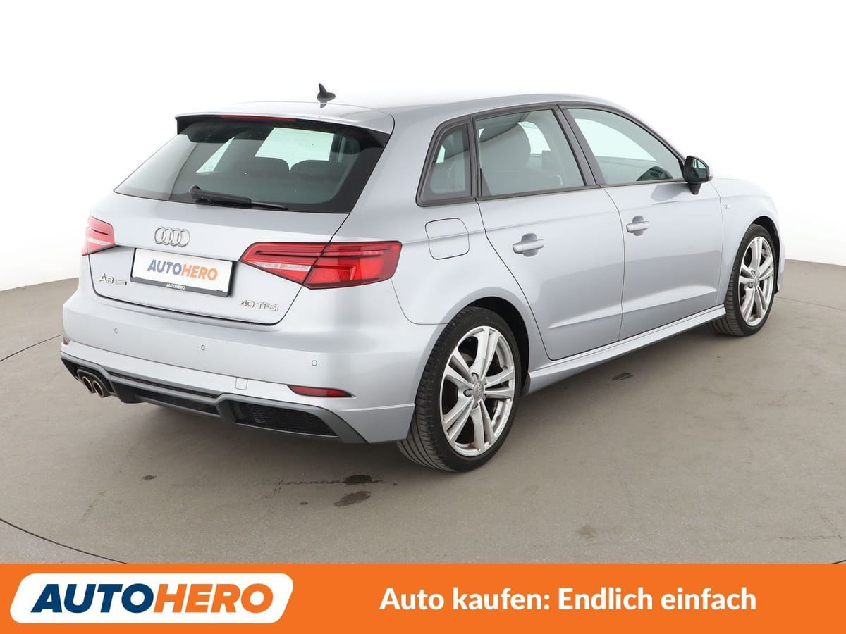 Audi A3 Sportback 40 TFSI quattro Sport Aut. S-LINE foto 6