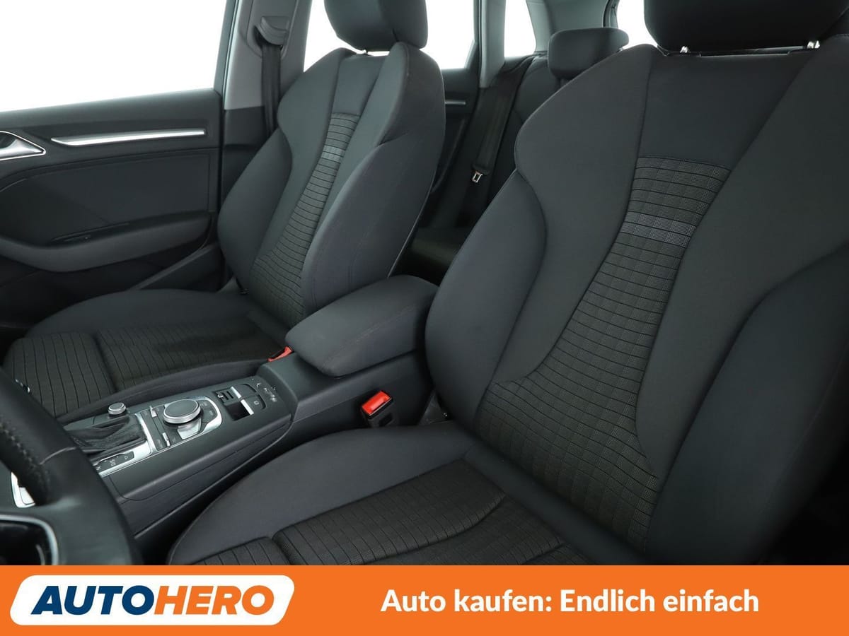 Audi A3 Sportback 40 TFSI quattro Sport Aut. S-LINE foto 10