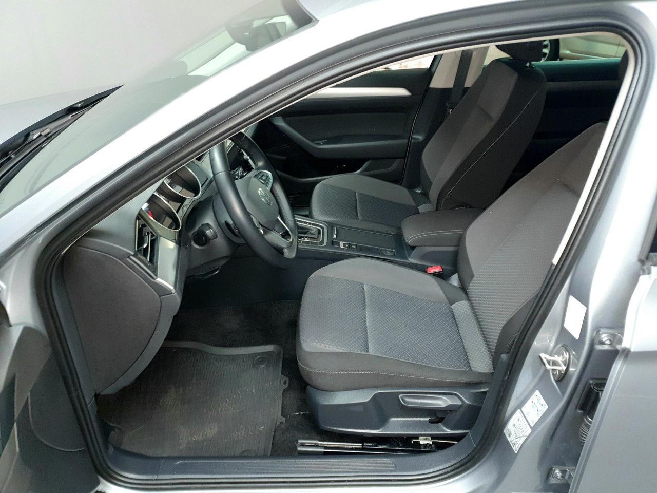 Volkswagen Passat Variant 2.0TDI DSG ACC/Navi/AppConnect foto 10