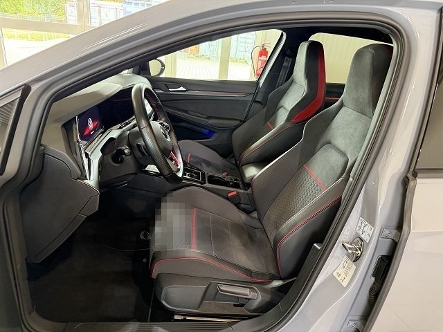 Volkswagen Golf VIII GTI Clubsport Black Style 2.0 TSI DSG foto 10