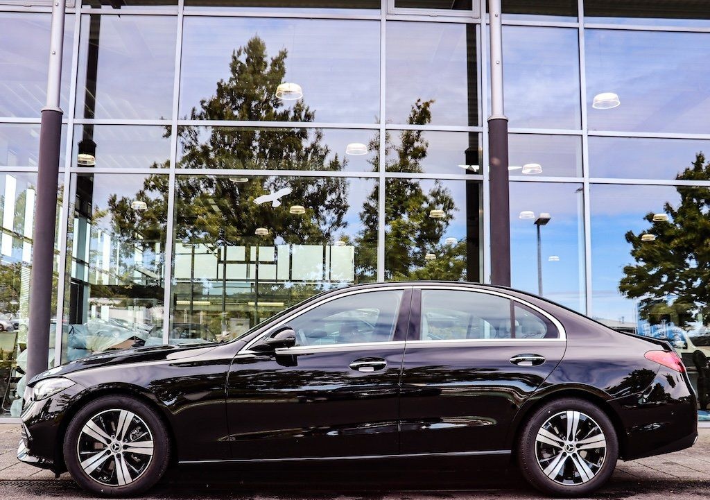 Mercedes-Benz C 200 d AvantgardeAdvancedPlus/Fahrassis/Kamera foto 2