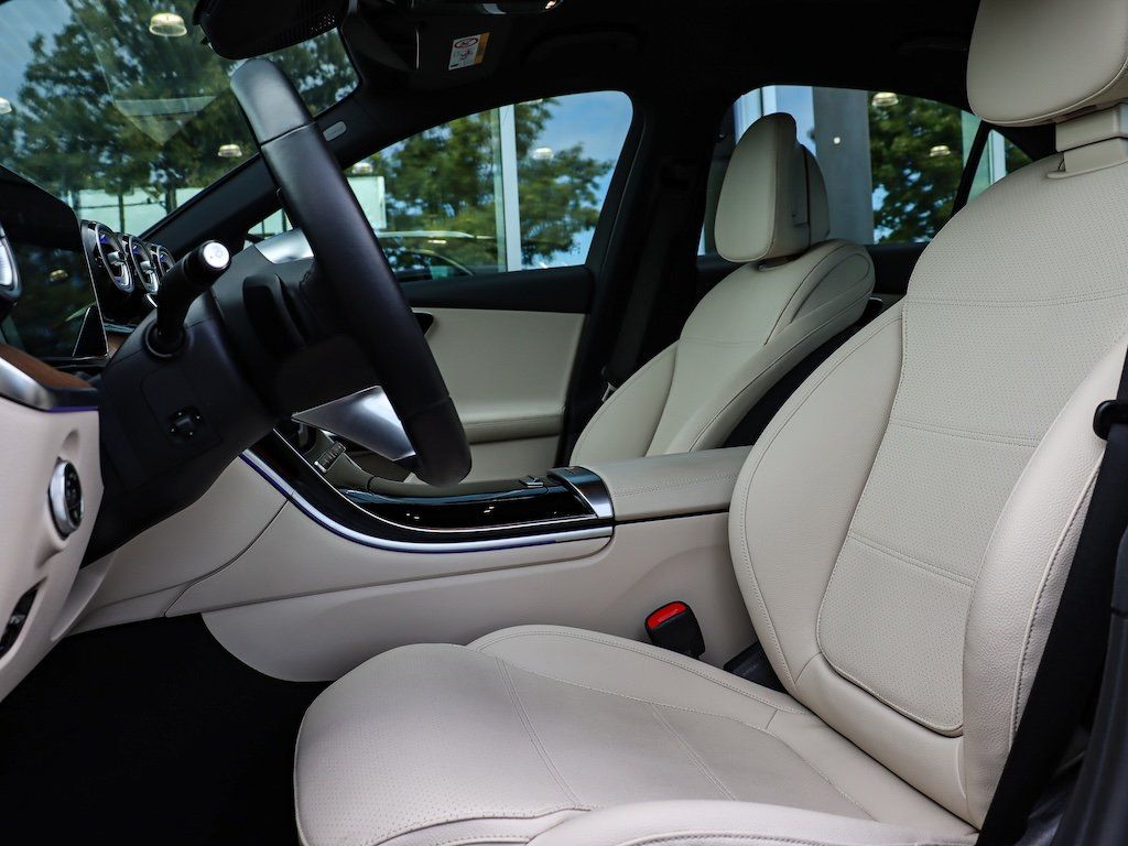 Mercedes-Benz C 200 d AvantgardeAdvancedPlus/Fahrassis/Kamera foto 13