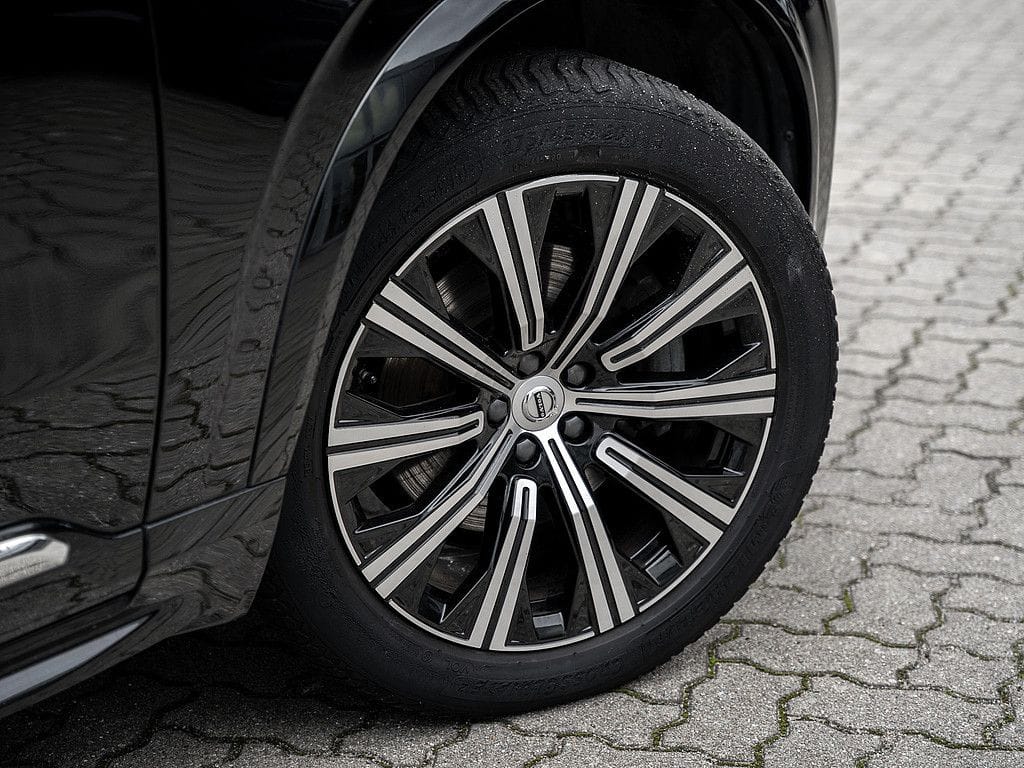 Volvo XC90 B5 AWD Plus Bright PANORAMADACH H K KAMERA foto 5