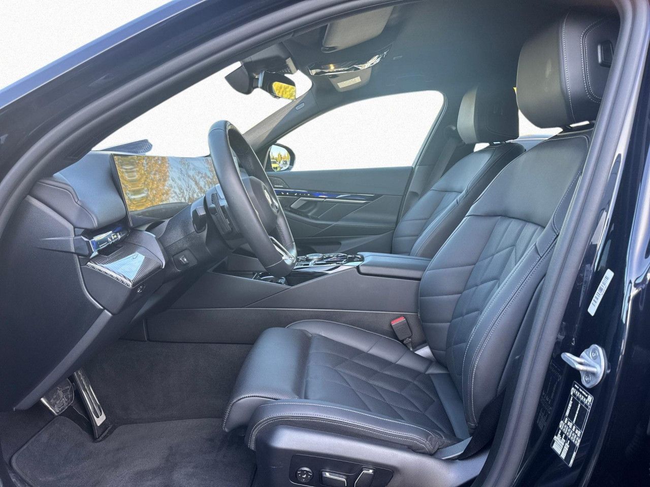 BMW 520dA M SPORT LivePro,AHK,360°,StHzg,Alu20,St+G foto 16
