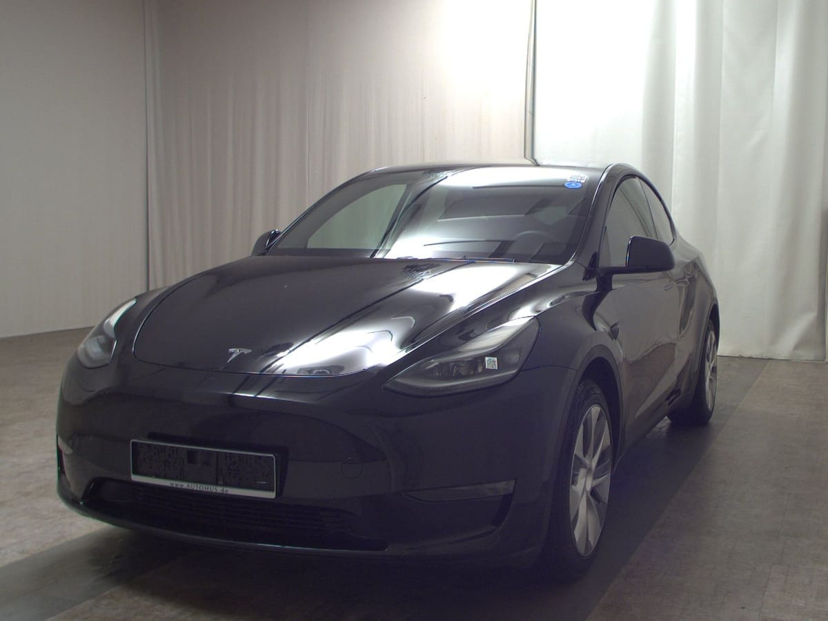 Tesla Model Y Long Range AWD Leder Navi LED Shz foto 2