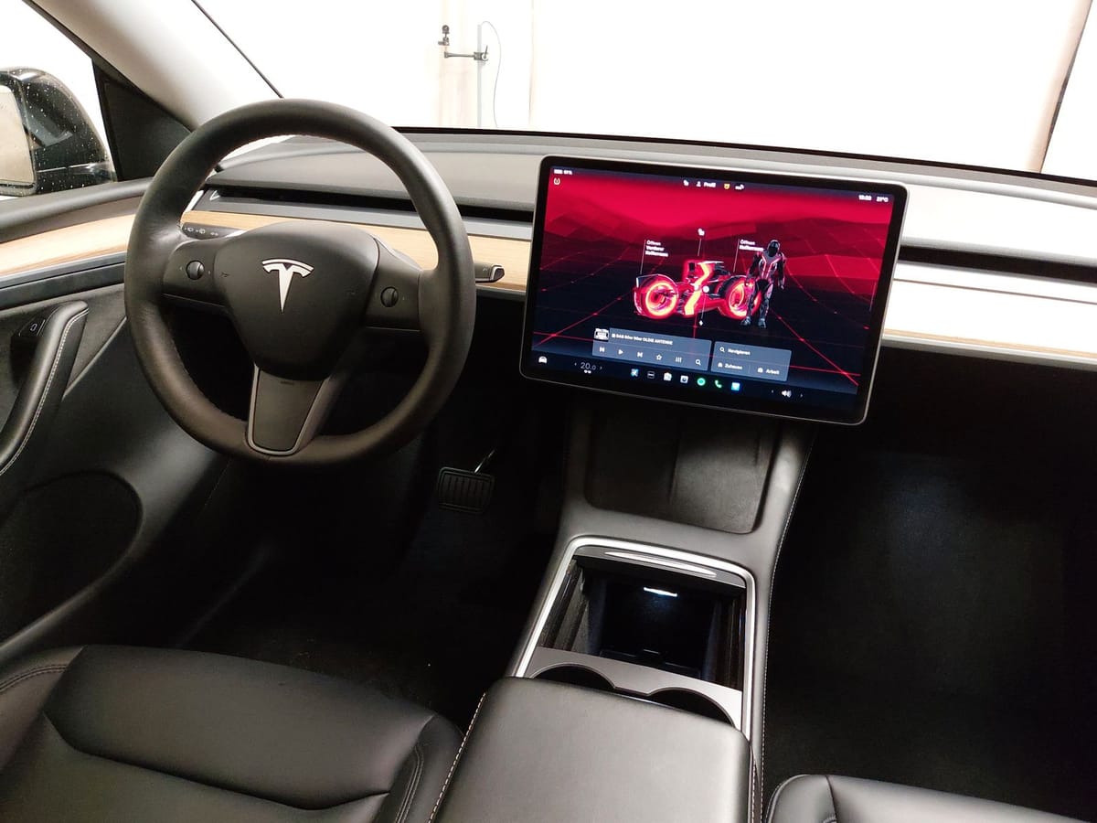 Tesla Model Y Long Range AWD Leder Navi LED Shz foto 19