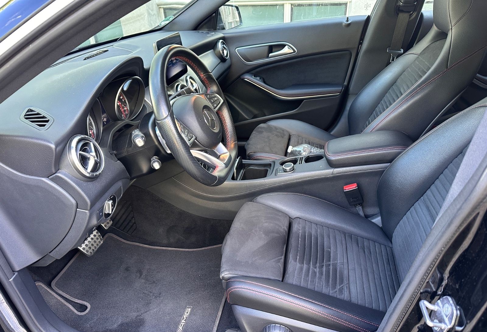 Mercedes-Benz CLA 180 AMG 2018 Orig. 52 TKM foto 5