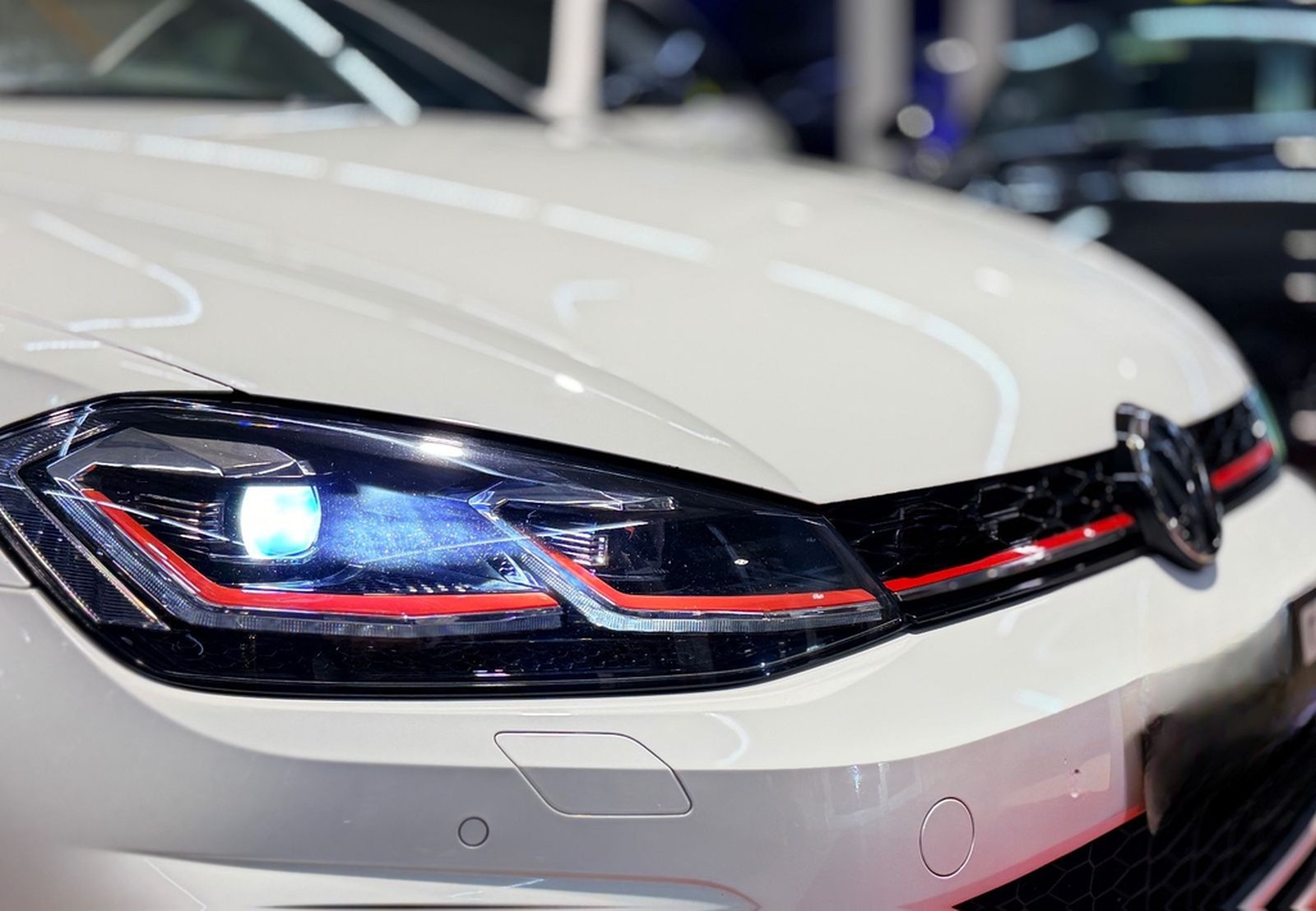 Volkswagen Golf VII Lim. GTI |AKRAPO|LED|NAVI|DYNAUDIO|DSG| foto 11