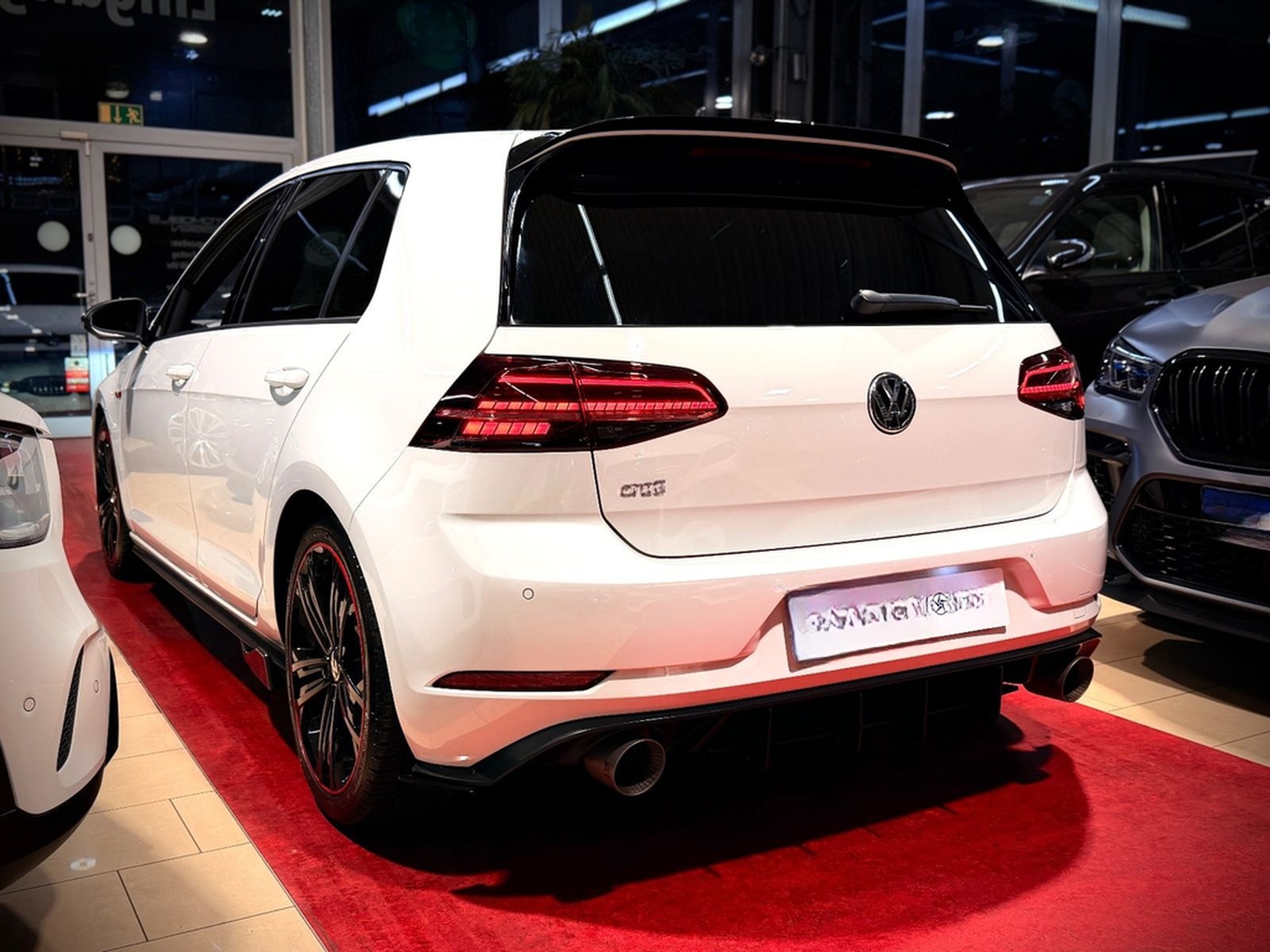 Volkswagen Golf VII Lim. GTI |AKRAPO|LED|NAVI|DYNAUDIO|DSG| foto 21