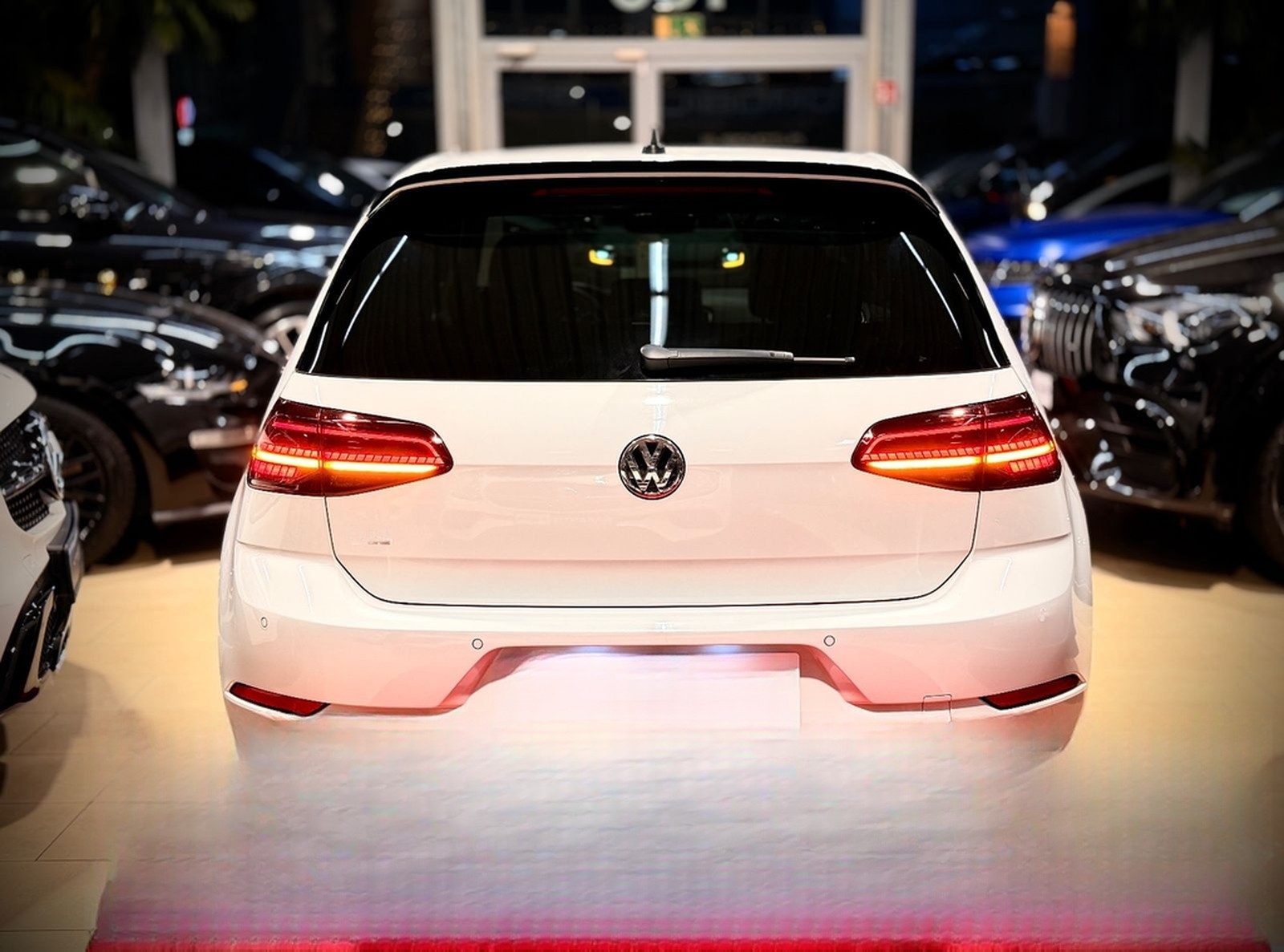 Volkswagen Golf VII Lim. GTI |AKRAPO|LED|NAVI|DYNAUDIO|DSG| foto 29