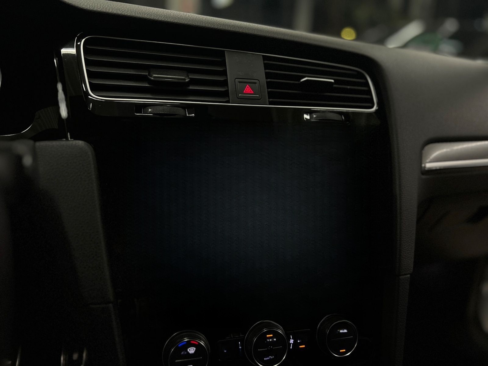 Volkswagen Golf VII Lim. GTI |AKRAPO|LED|NAVI|DYNAUDIO|DSG| foto 36