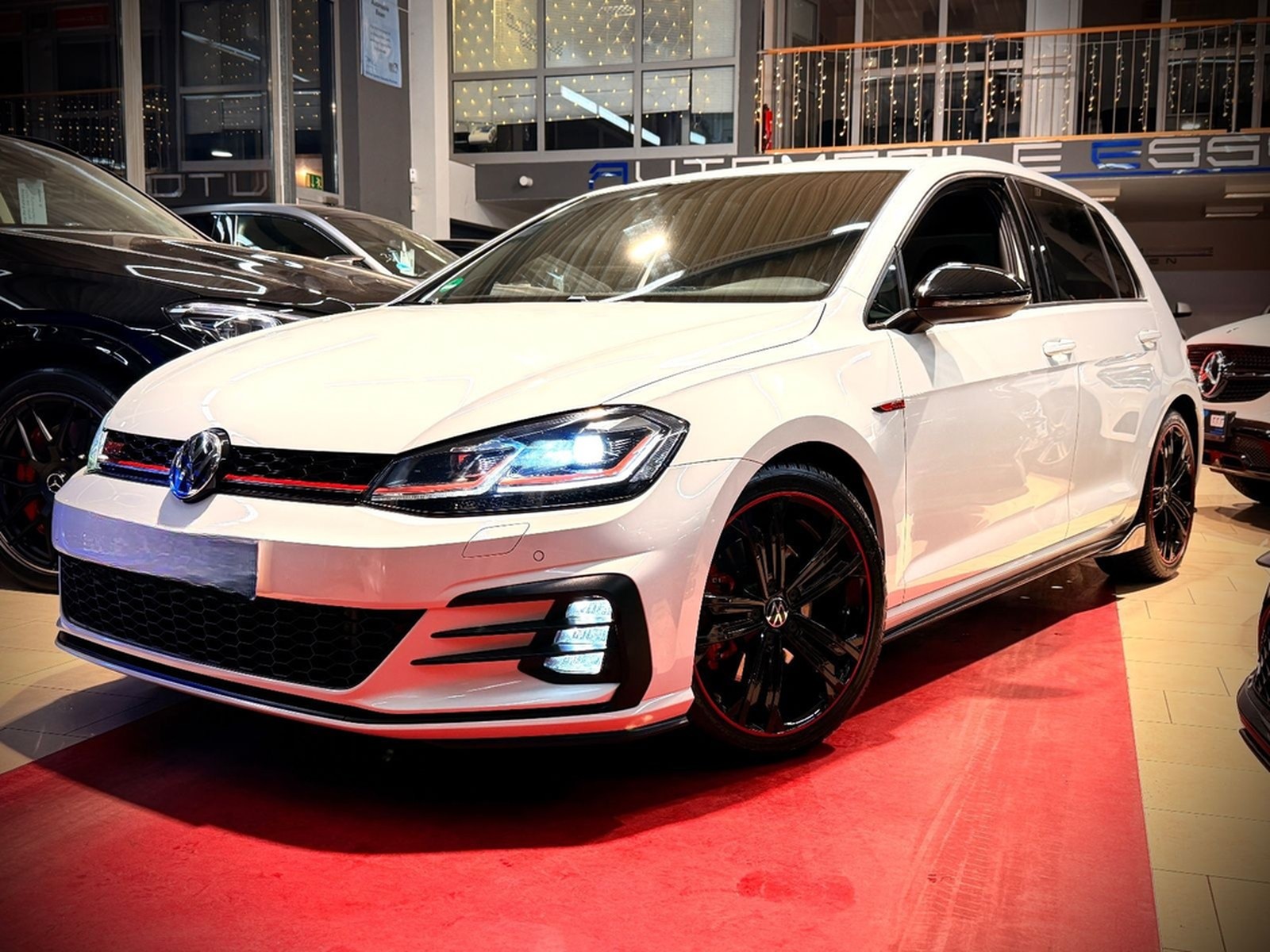 Volkswagen Golf VII Lim. GTI |AKRAPO|LED|NAVI|DYNAUDIO|DSG| foto 39