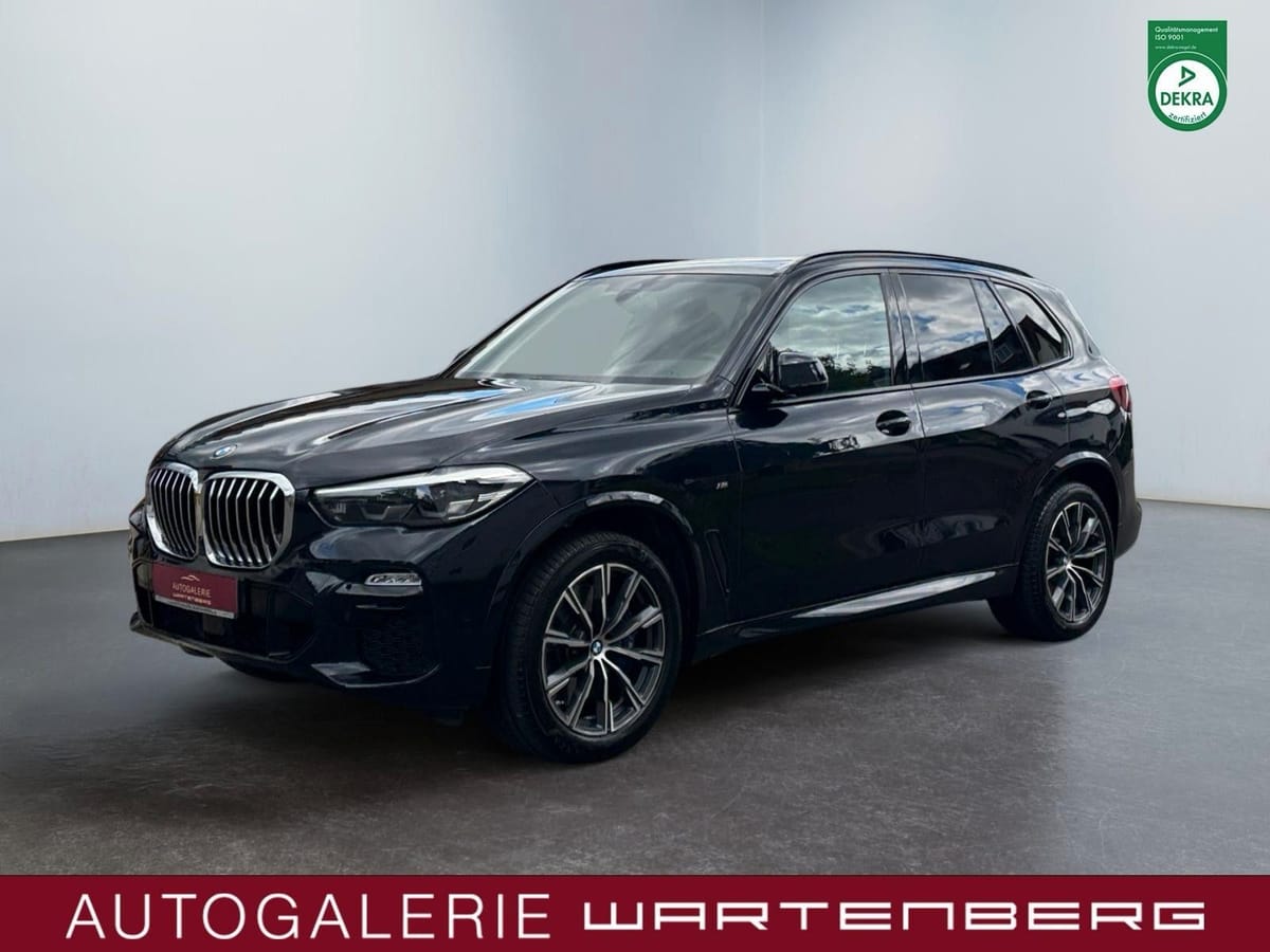BMW X5 xDrive30d M Sport AHK PANO STANDH HUD
