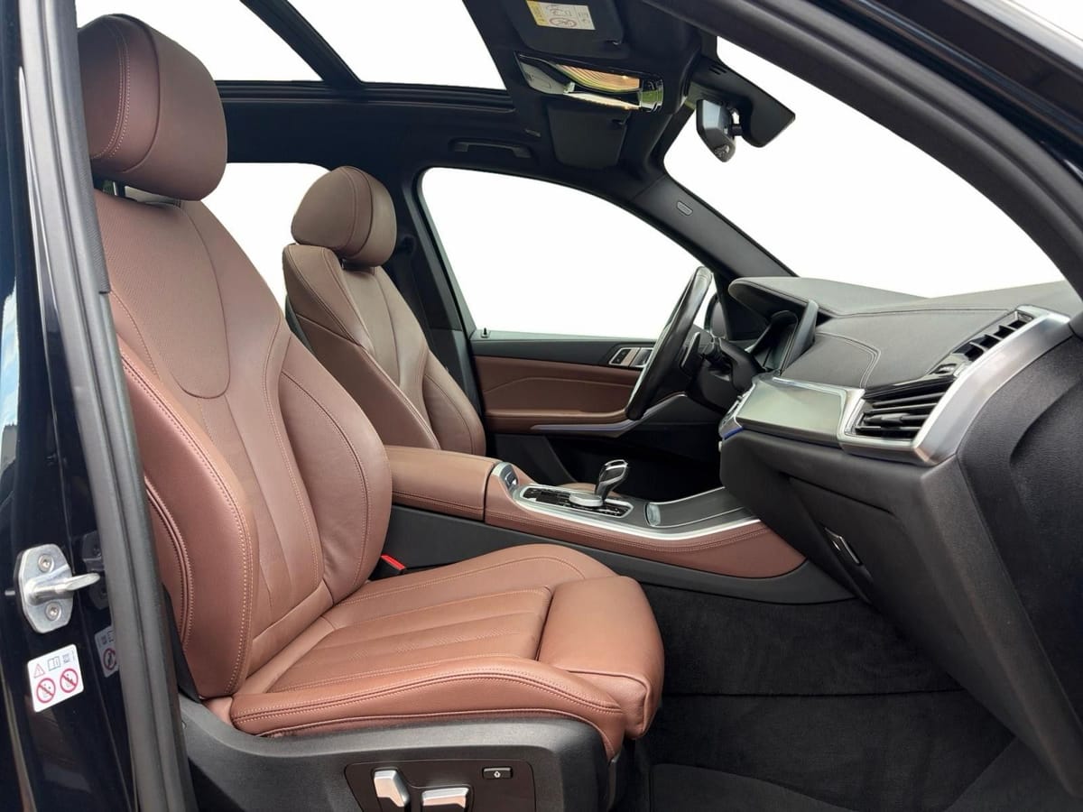 BMW X5 xDrive30d M Sport AHK PANO STANDH HUD foto 12