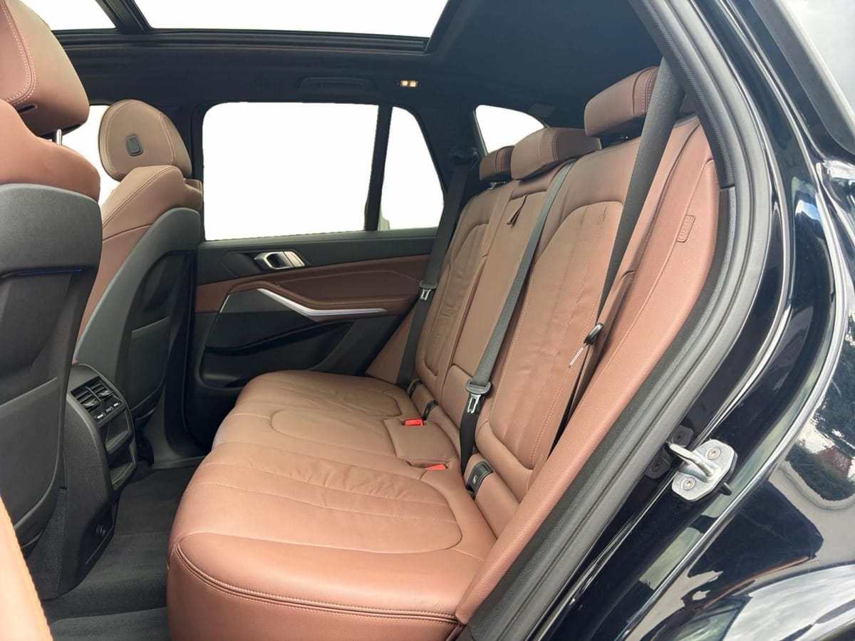 BMW X5 xDrive30d M Sport AHK PANO STANDH HUD foto 13