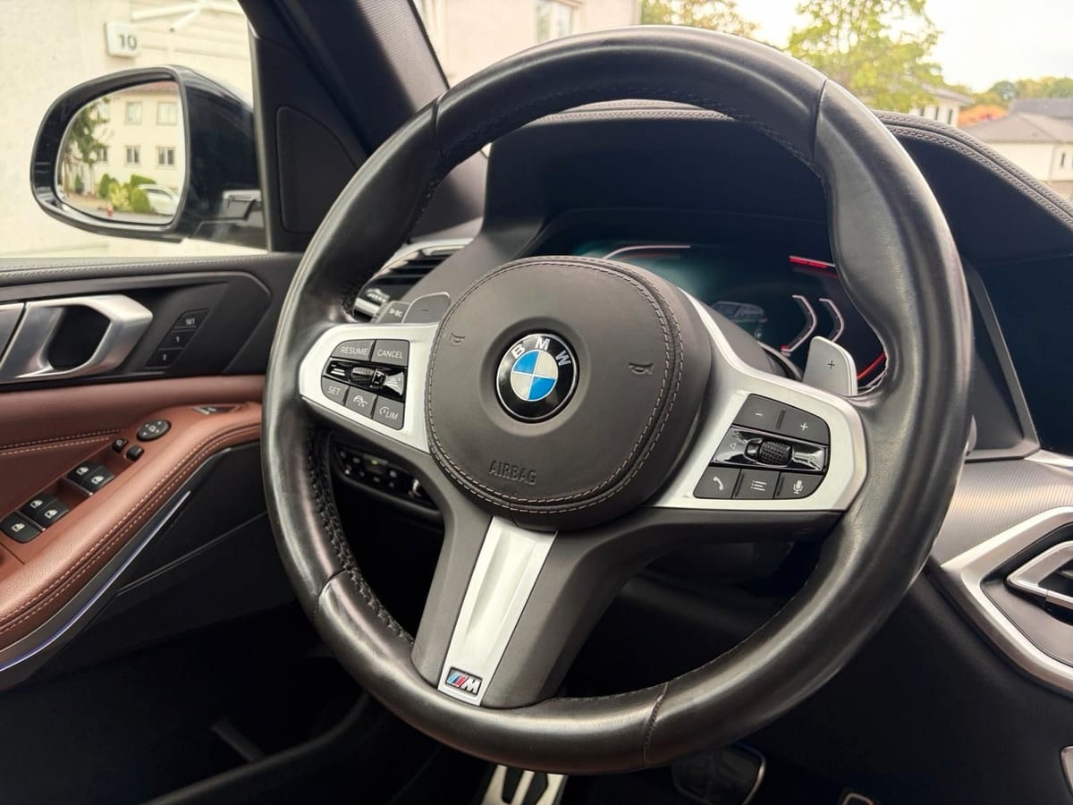BMW X5 xDrive30d M Sport AHK PANO STANDH HUD foto 14