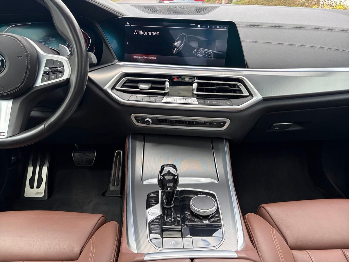 BMW X5 xDrive30d M Sport AHK PANO STANDH HUD foto 15