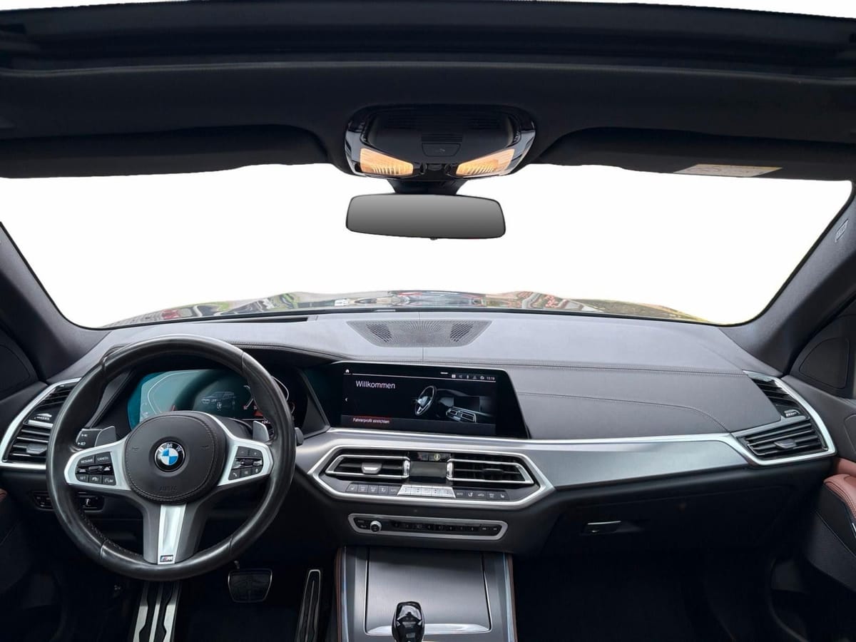 BMW X5 xDrive30d M Sport AHK PANO STANDH HUD foto 10