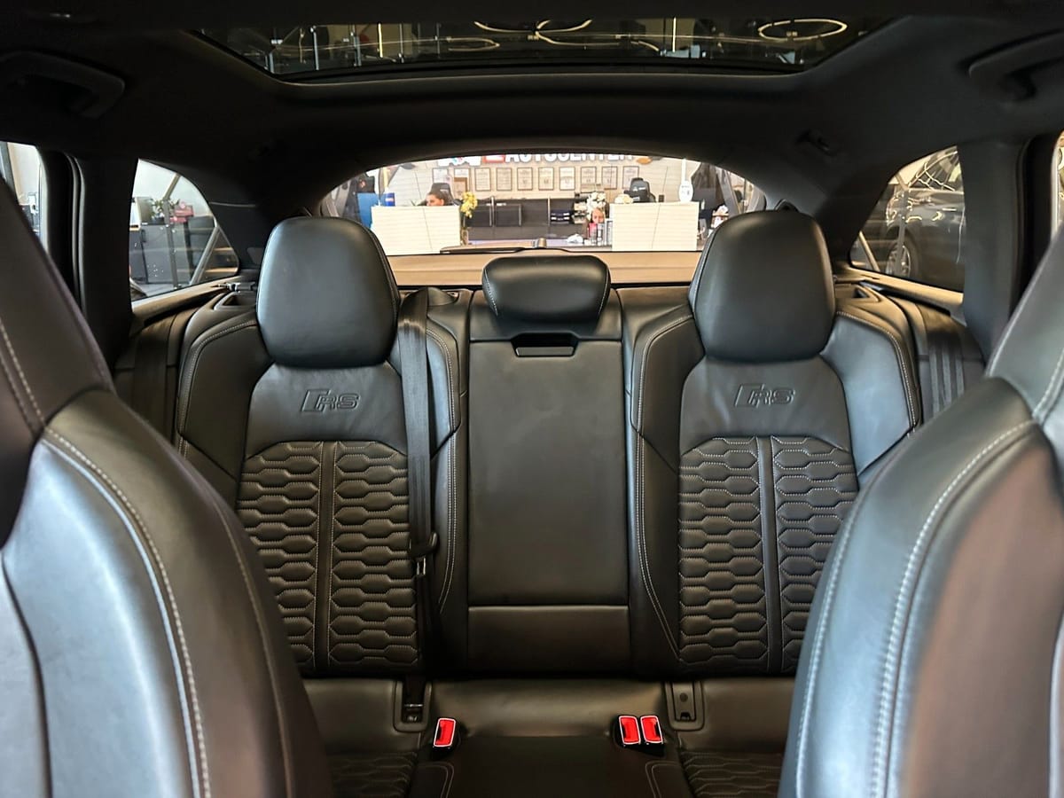 Audi RS6 4.0 TFSI tiptr. quattro *HUD*PANO*MATRIX* foto 11