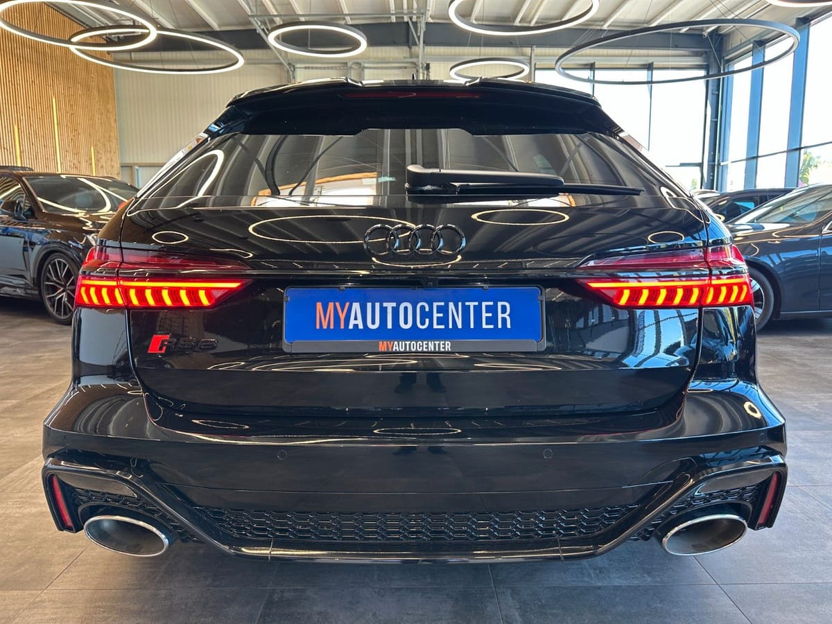Audi RS6 4.0 TFSI tiptr. quattro *HUD*PANO*MATRIX* foto 25