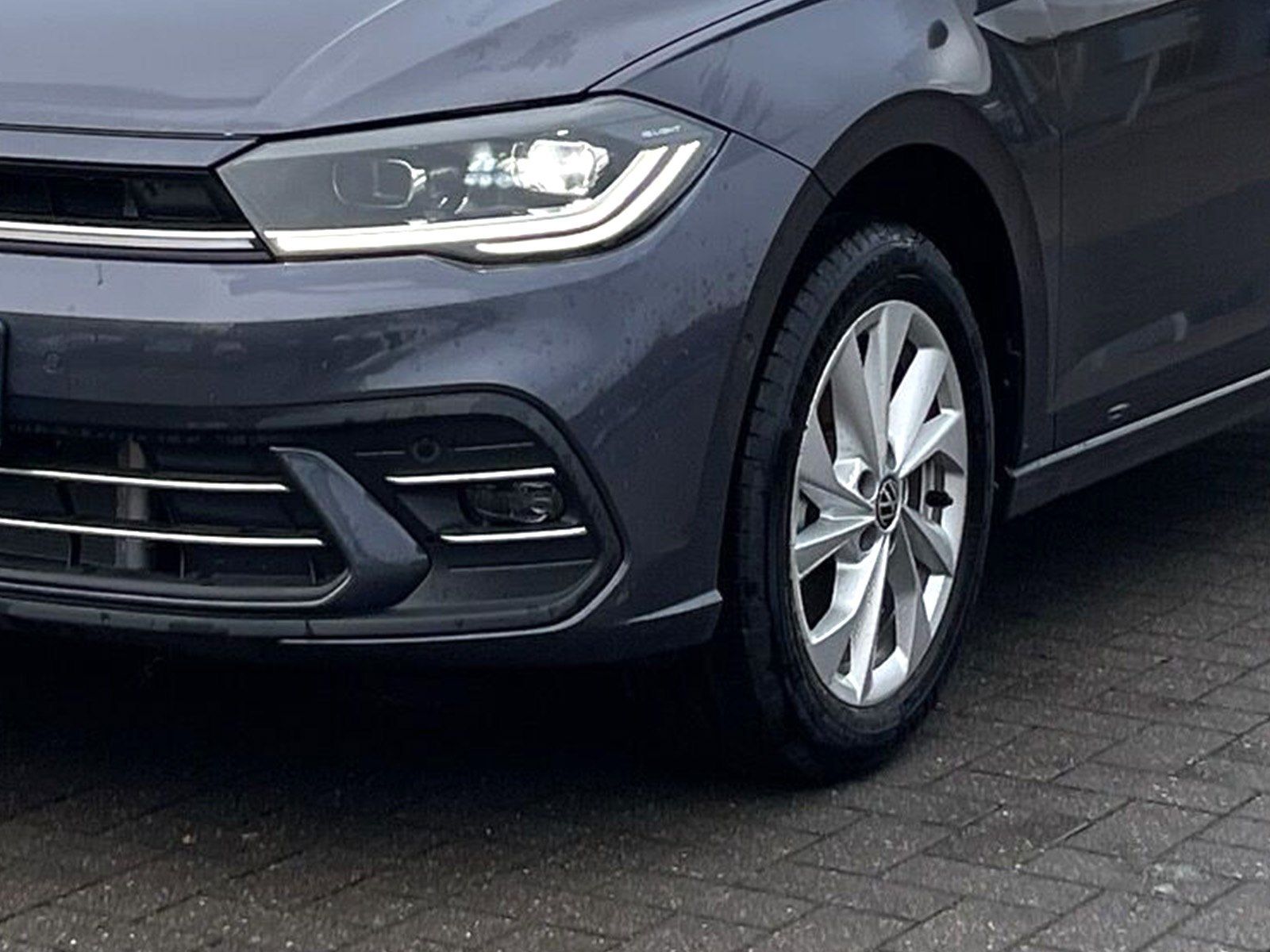 Volkswagen Polo 1.0 TSI Style DSG, IQ.Light Travel Assist foto 7