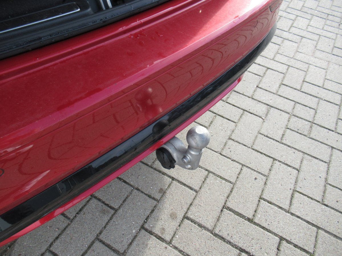 Volvo V60 B4 Benzin Plus Dark Automatik foto 7